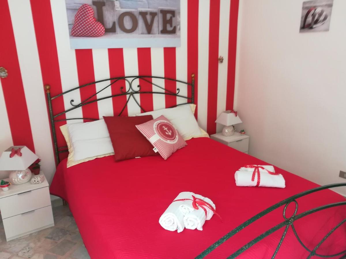 Cristian 'S House Villa Lascari Bagian luar foto